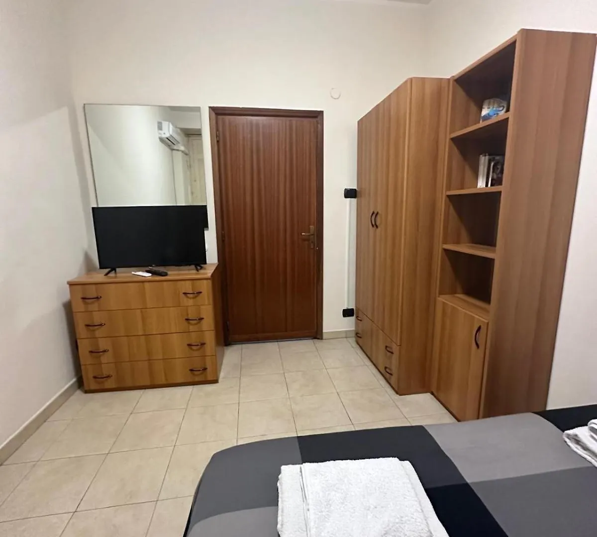 Agata House Ξενοδοχείο Κατάνια 0*,